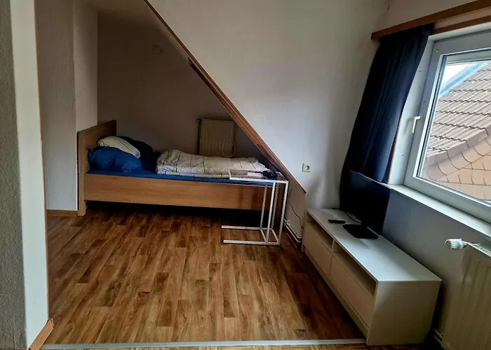 2- In Zentraler Lage In